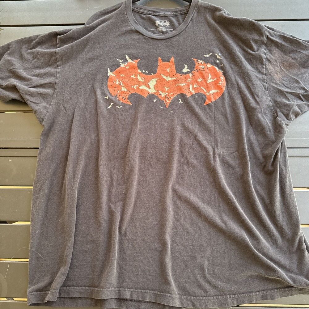 BIG & TALL BATMAN Graphic Black TShirt Size 3XL FAIR Condition